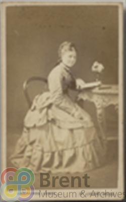 TH\CT\Museum catalogue\photographs\1999_130_1_th.jpg; 1999.130.1; ;